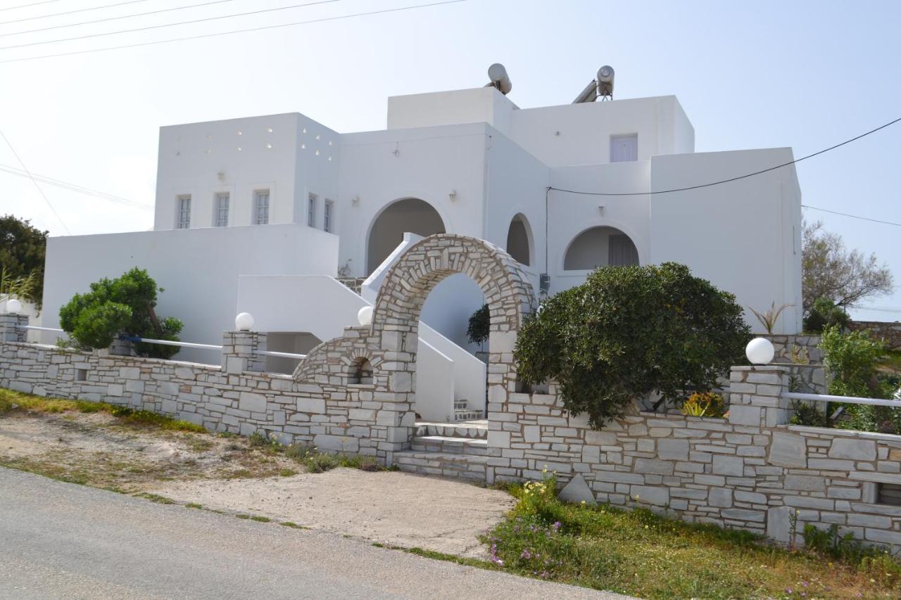 Althea Paros Aparthotel Náousa Exteriör bild
