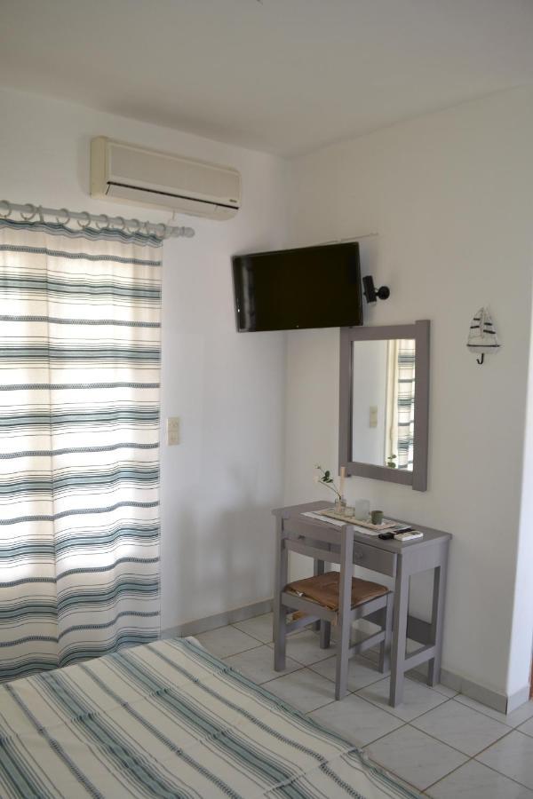 Althea Paros Aparthotel Náousa Exteriör bild